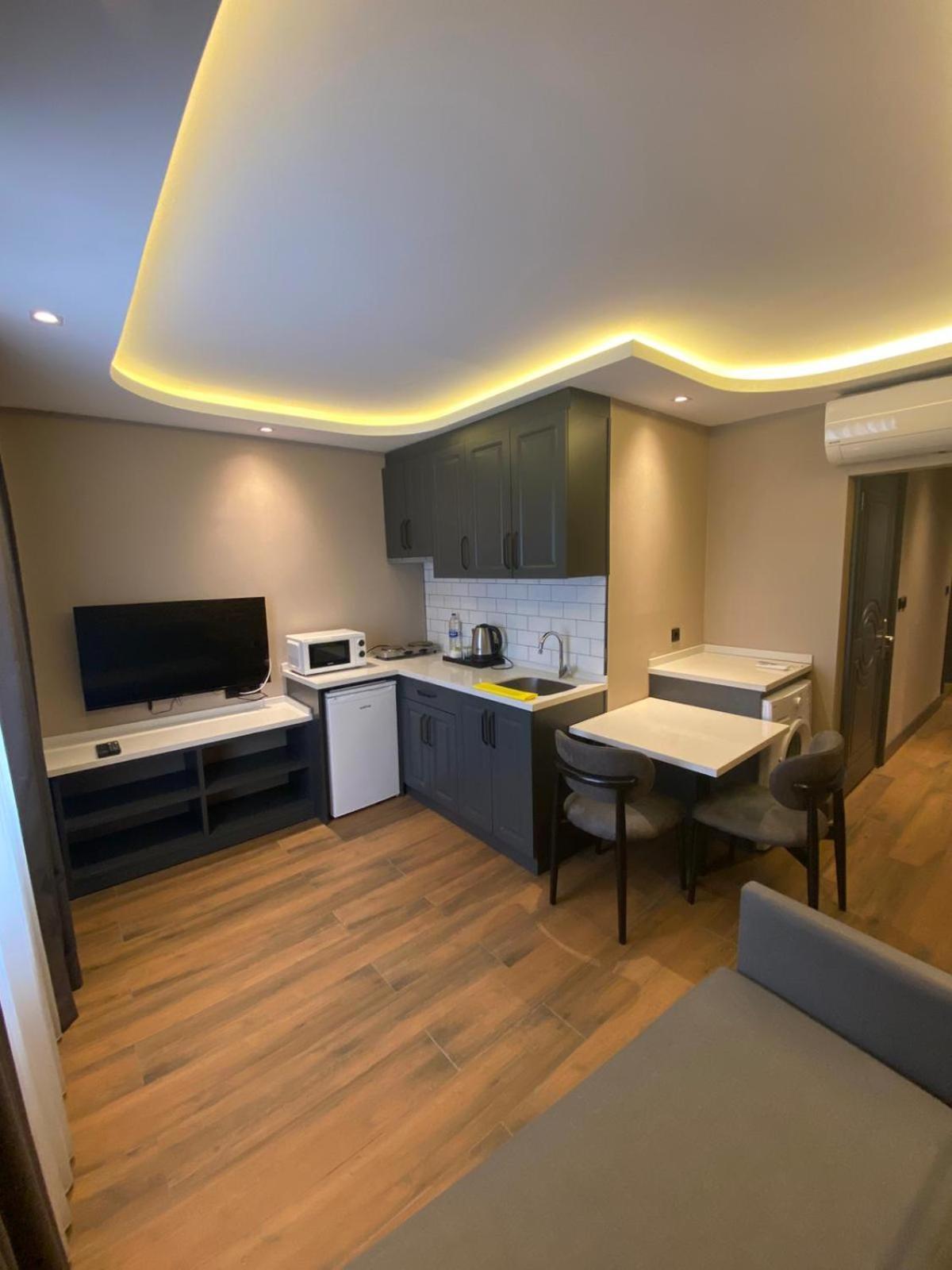 Annex Studio Kitchenette