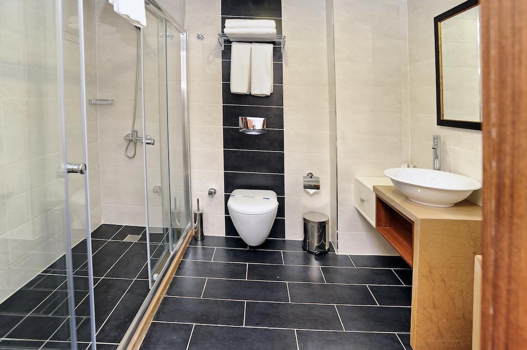 Standard Suite